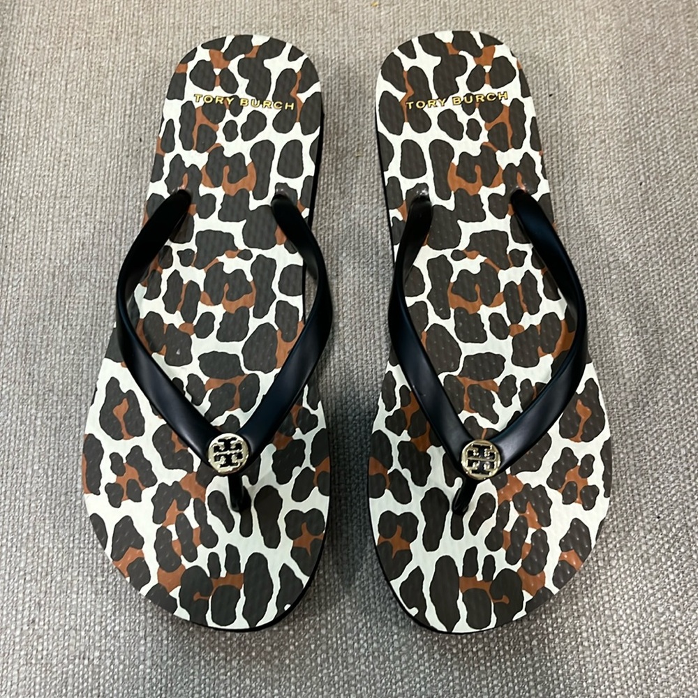 NEW Tory Burch Thin Flip Flop Sandals Black Leopard Size 7